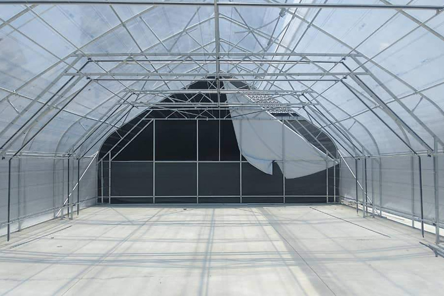 Hoʻokahi-span Blackout Greenhouse