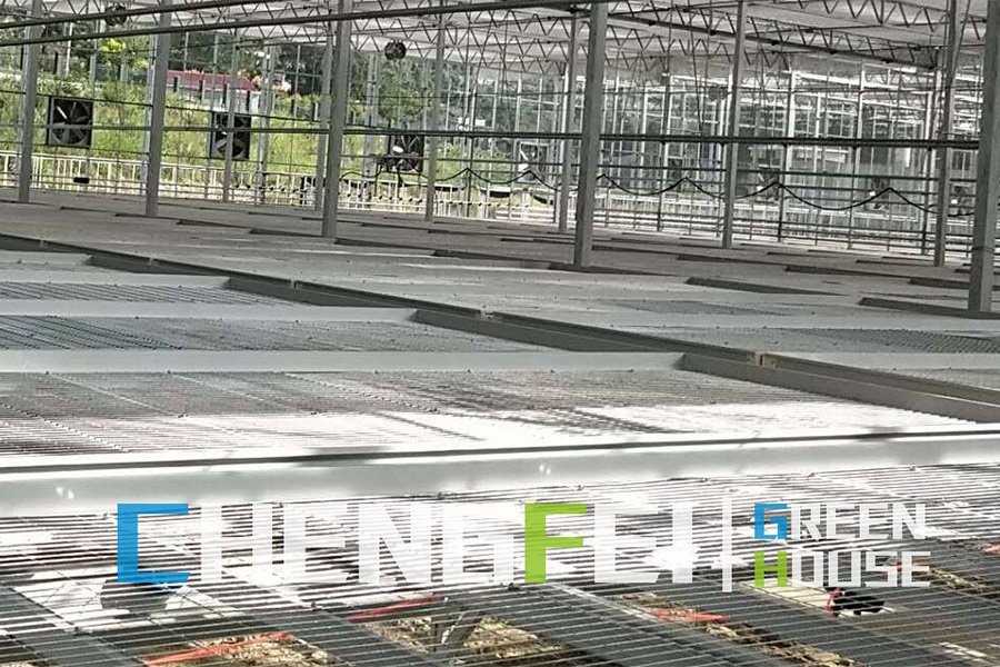 Mental structure rolling benches for growing